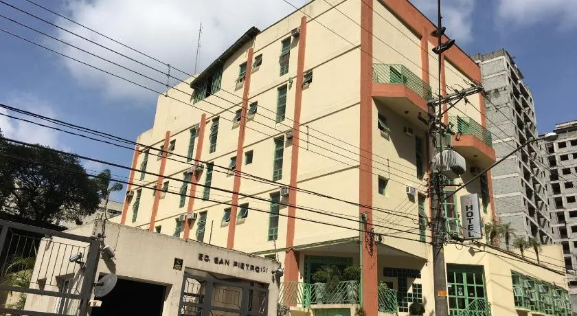 Trade Hotel Diadema - Image 1
