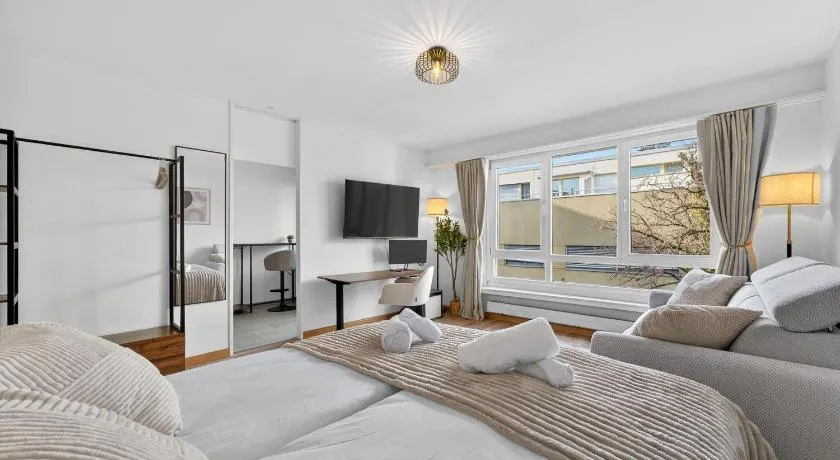 Toplage Basel Balkon & Gratis-Waschturm - Image 1