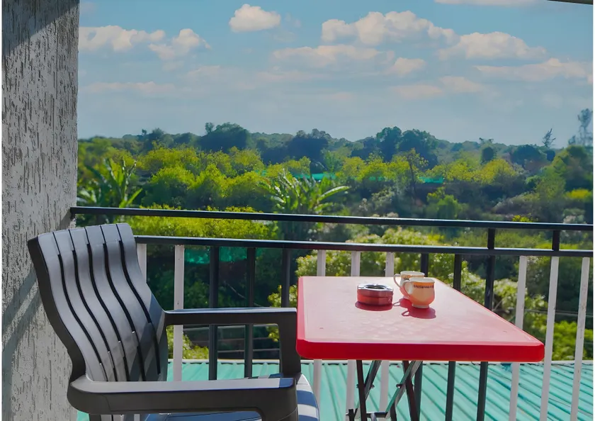 Saanjh Riverside Resort - Image 1