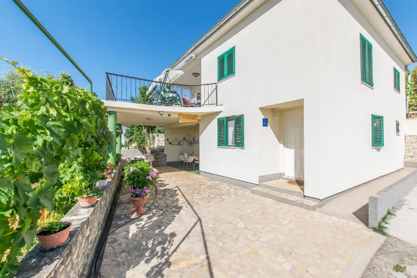 House Piece of Heaven - Image 1