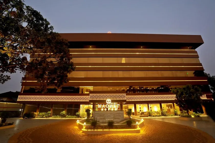 Magnet Hotel - Image 1