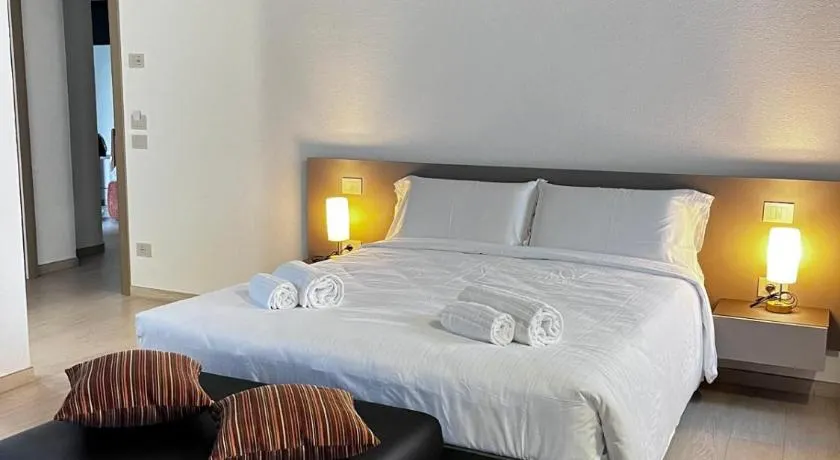 Paverno Hospitality - Image 1
