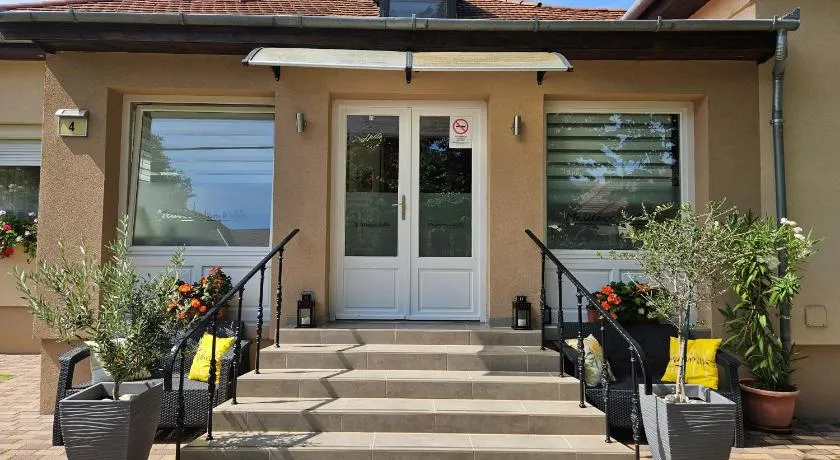 Mediterrán Villa Kecskemét - Image 1