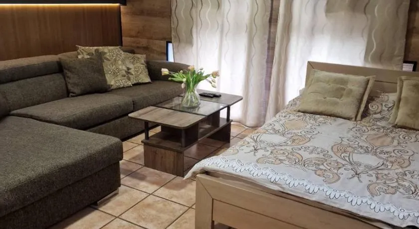 Guest House Maja - Image 1