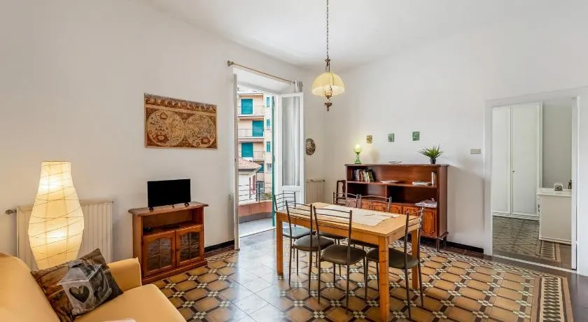 Amiadò Apartment with Sea View Balcony - Happy Rentals - Image 1
