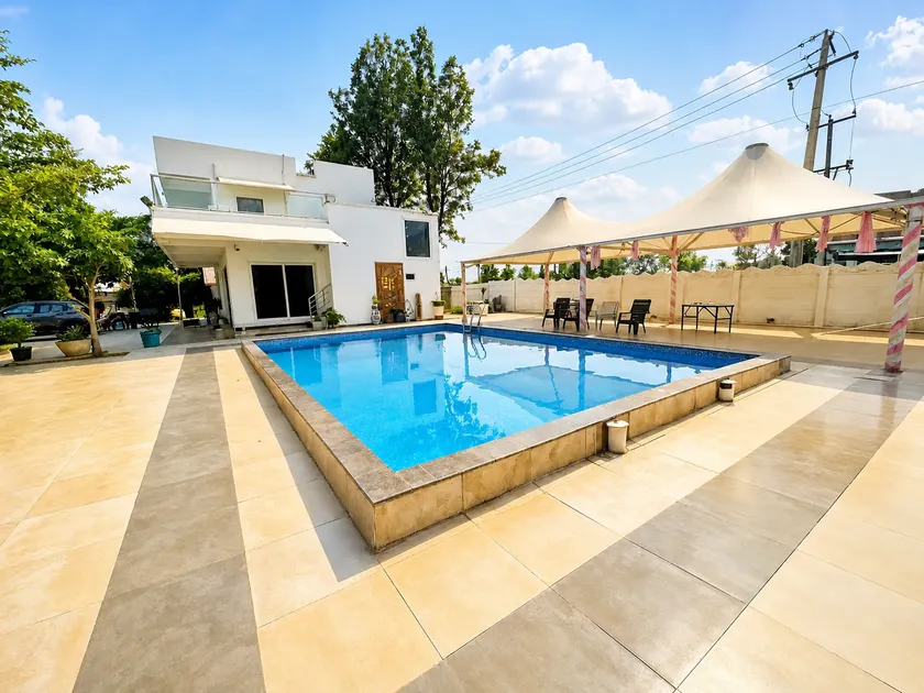 Anandam Orchard |3BR| Farmstay by Homeyhuts - Image 1