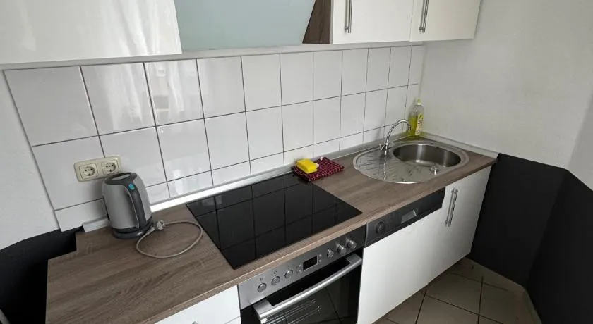 Schön gelegene Apartments im Zentrum in Mönchengladbach MG07 und MG10 - Image 1