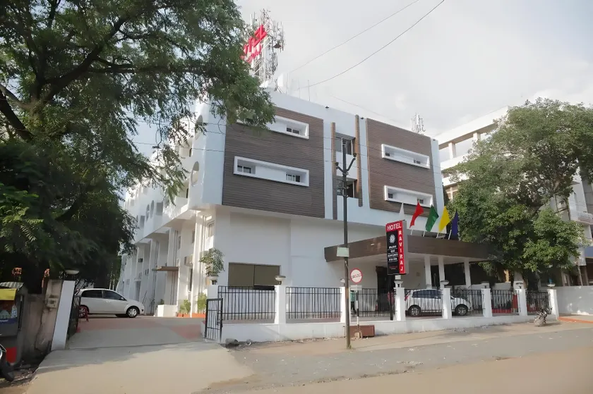 Hotel Raviraj, Chhatrapati Sambhaji Nagar - Image 1