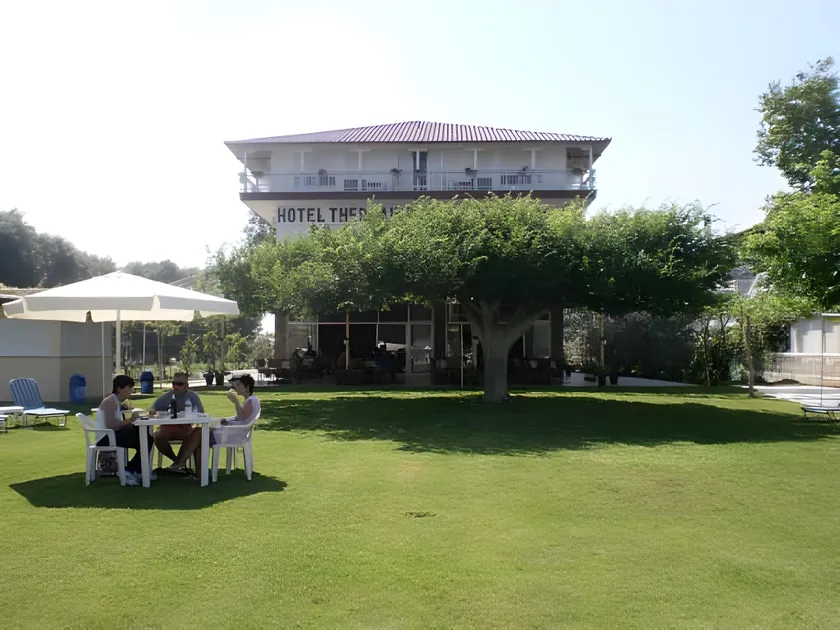 Hotel Thermaikos - Image 1