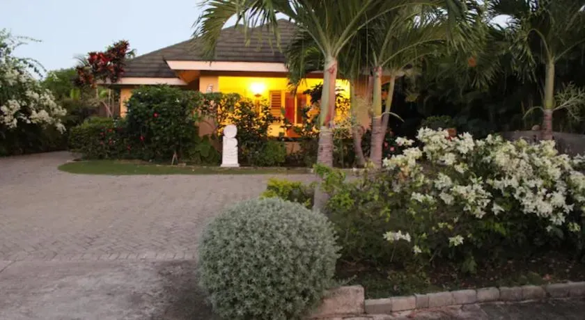 The Artist Place Villa at Richmond Estates St Ann - Image 1