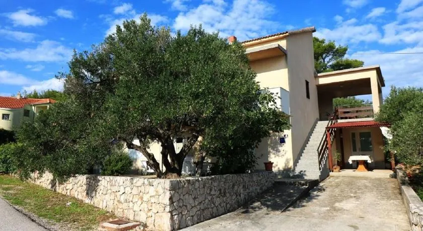 Apartment Martina - Image 1