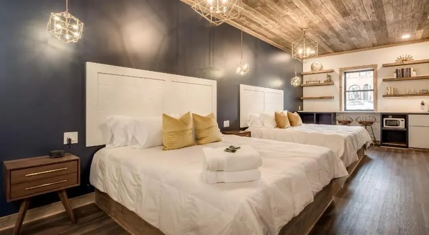 The Port of Prescott Boutique Hotel - Image 1