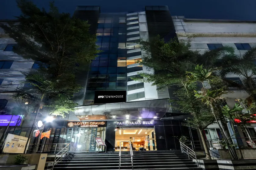 Super Townhouse Lotus Grand - Image 1