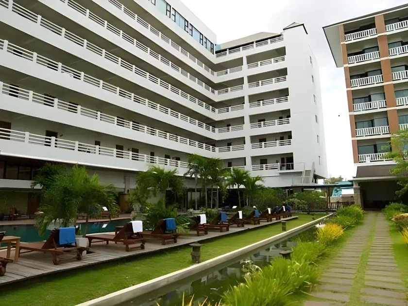 Hatyai Paradise Hotel - Image 1