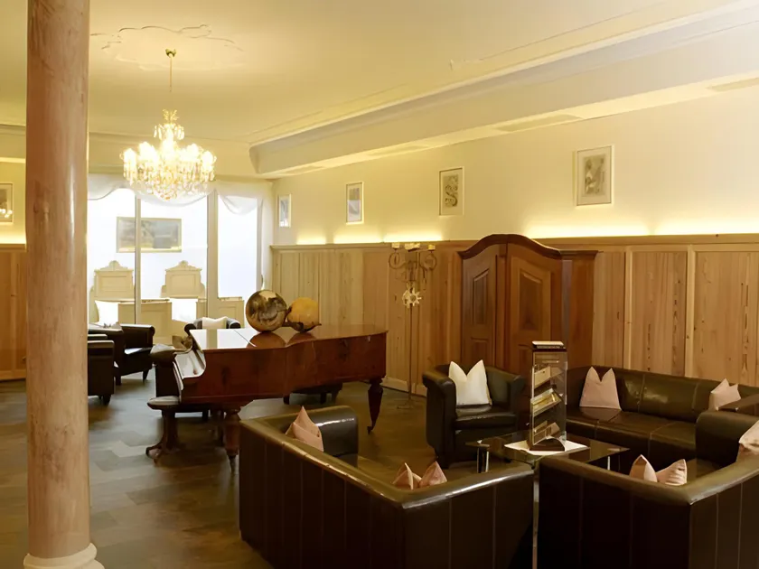 Hotel Krone Langenegg - Image 1