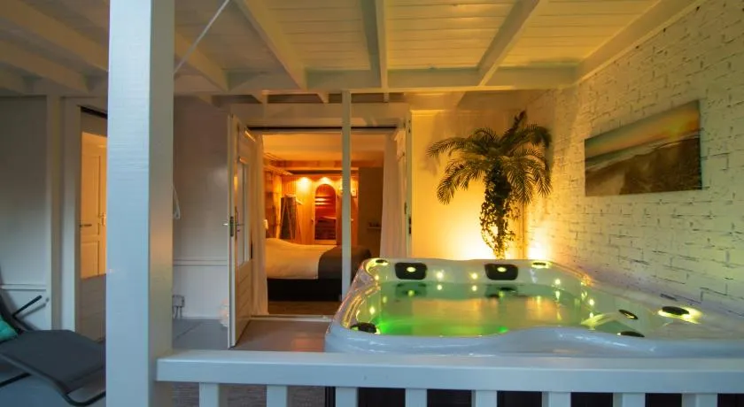 B&B Bed & Sauna - Image 1