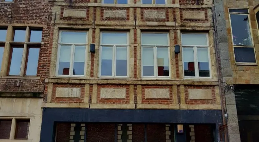 Violet Suites - Image 1