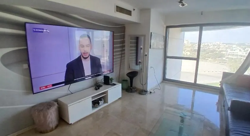 מרינה טוורס מלון בוטיק - Image 1