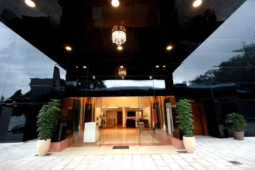 Pearl Residency - Image 1