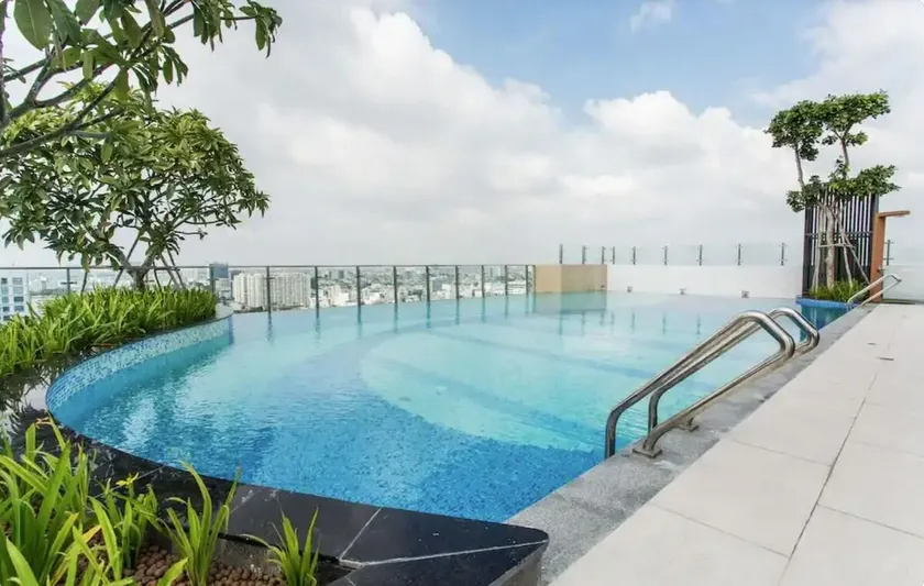 WEHELLO - Airport with astonishing view 3-Bedrooms - Image 1