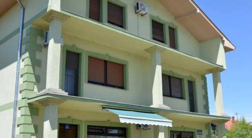 Apartment Kolonija - Image 1