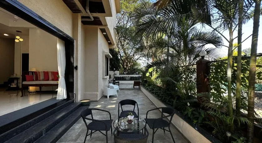SaffronStays Uno Crest, Lonavala - 4 BDR Artistically Decorated Villa Near Bhushi Dam - Image 1