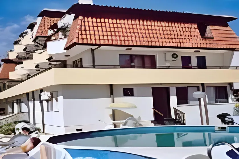 FAMILY HOTEL SAINT PETER - Image 1