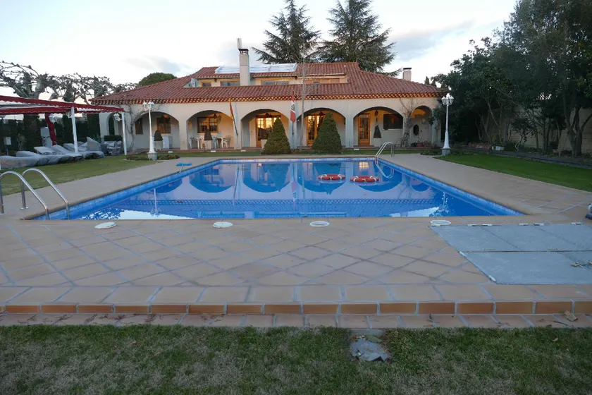 VILLAMERCEDES 1 - Image 1