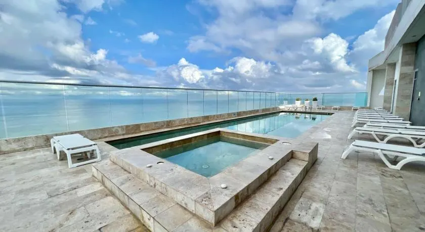 Apartamento en Cartagena con Vista al Mar - Image 1