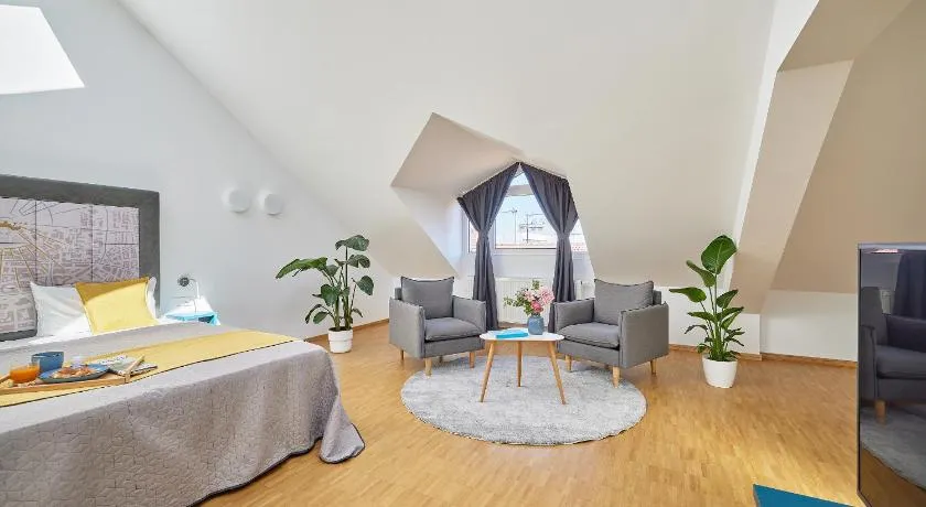 SEEGER Living Premium Downtown - Image 1