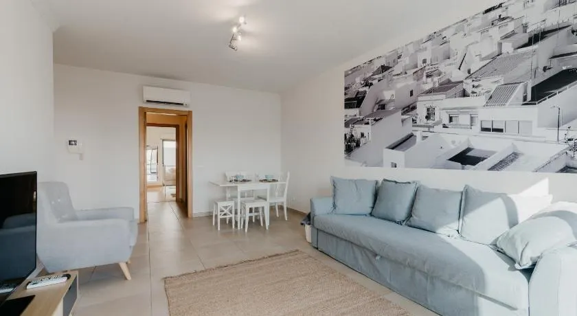 Casa da Avenida - Image 1