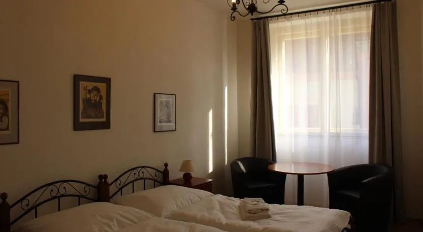 Hotel Černý kůň - Image 1