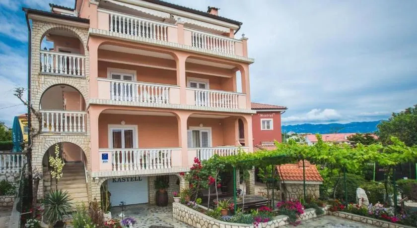 Appartement de vacances avec terrasse, barbecue et jardin | Vue jardin - Image 1