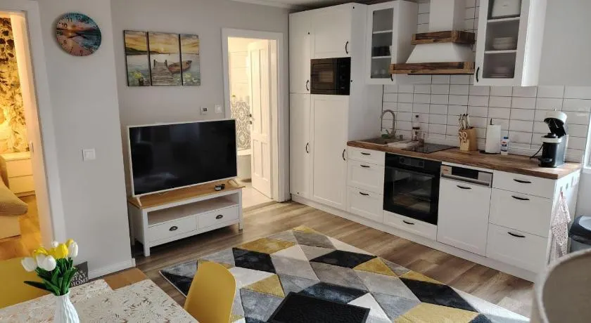Pupi Apartmanház - Image 1