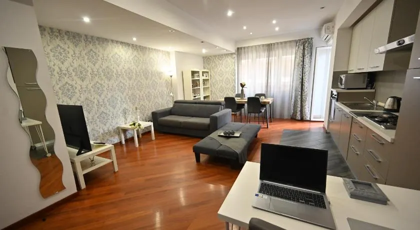 LA SUITE HOME - Central Apartment Deluxe - Image 1