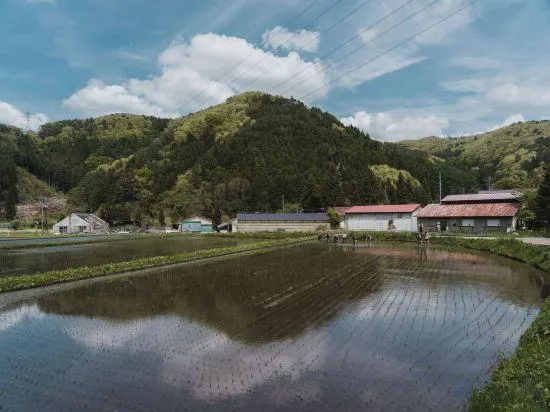 Southlake Cottage Inaka - Image 1