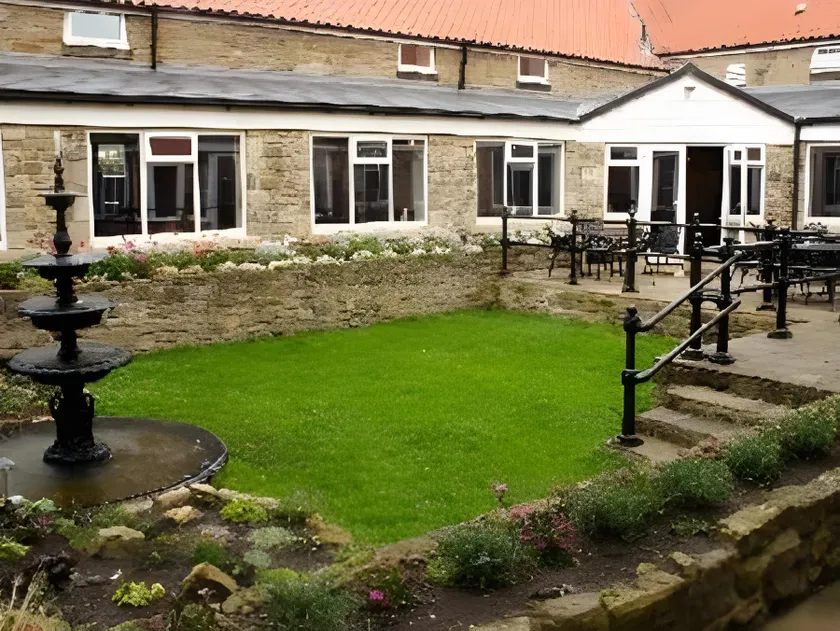 The Angel View Hotel - Image 1