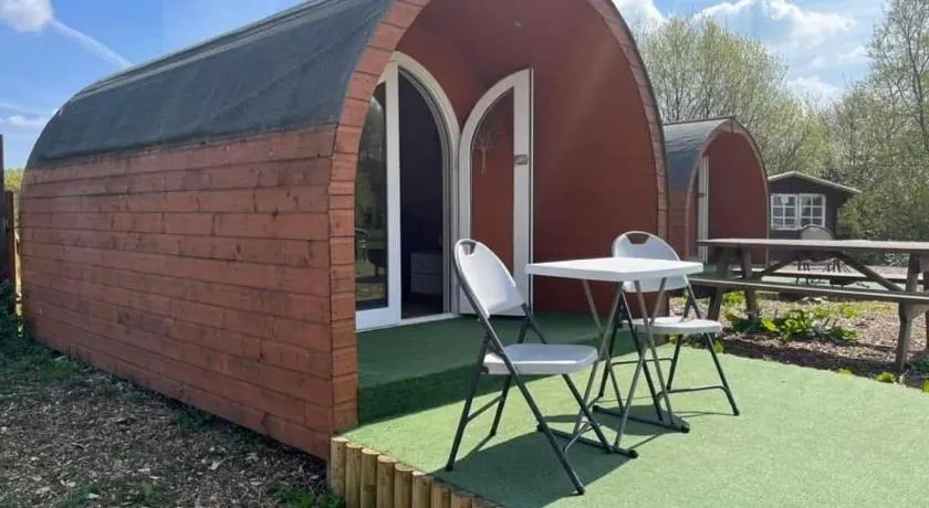 Blackbrook lodge Camping pods - Image 1