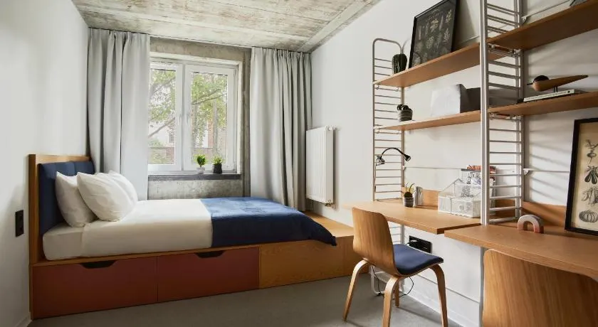Chill Inn - Image 1