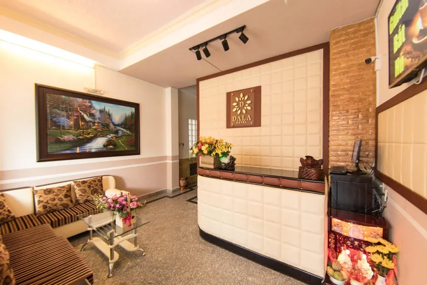 Dala Hotel - Image 1