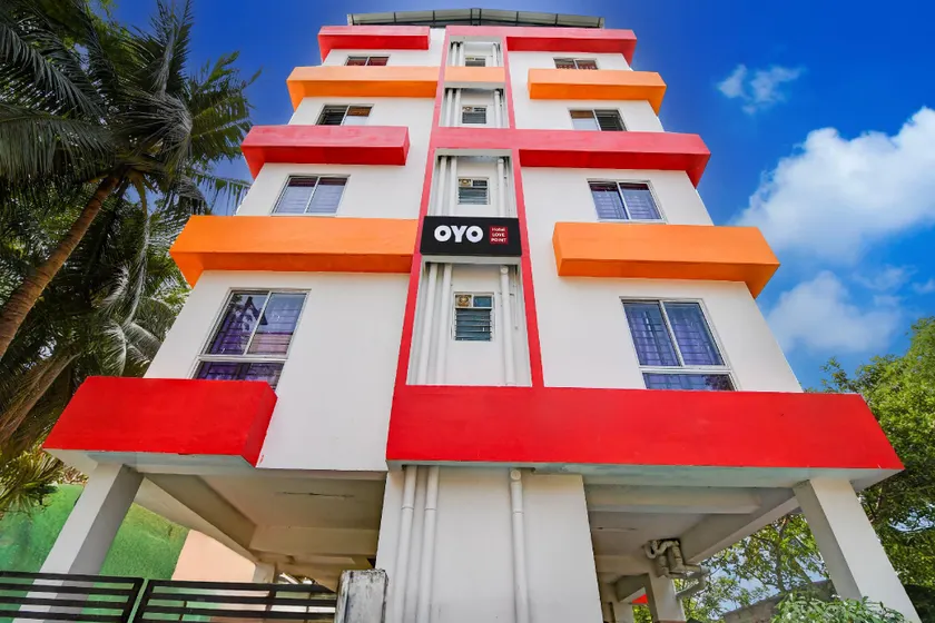 OYO 834317 Love Point - Image 1