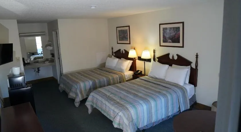 Skyline Lodge - Image 1