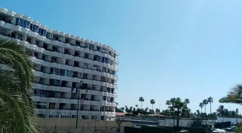 Apartment close to Yumbo,Free parking - Image 1