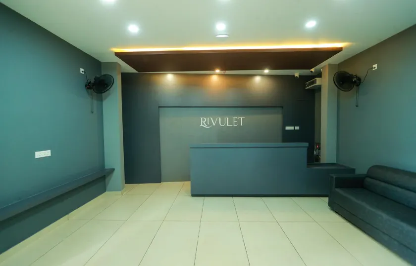RIVULET River Side Budget Business Class Hotel - Image 1
