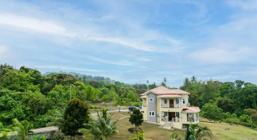 Sy Villa - Image 1