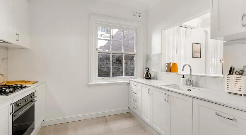 Amazing 2BR Apartment Near Barangaroo - Image 1