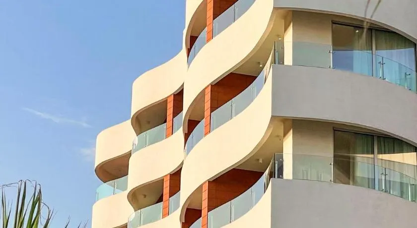 Amare Hotel - Image 1