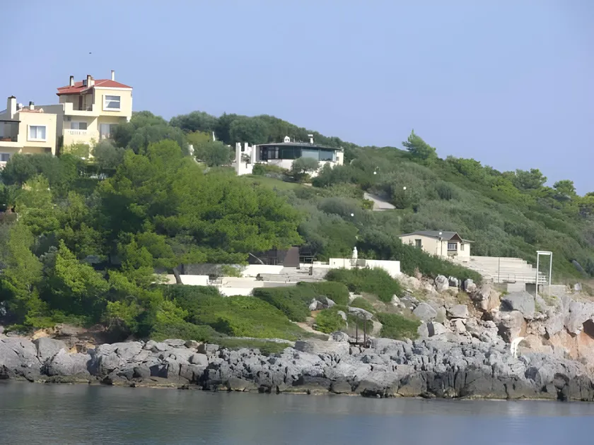 Porto Valitsa - Image 1