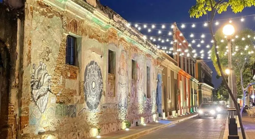 Casa Alicia @ Downtown - Image 1