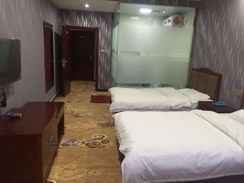 Chengde Hongxu Hotel - Image 1